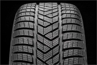 Pirelli Winter SottoZero 3 285/35 R20